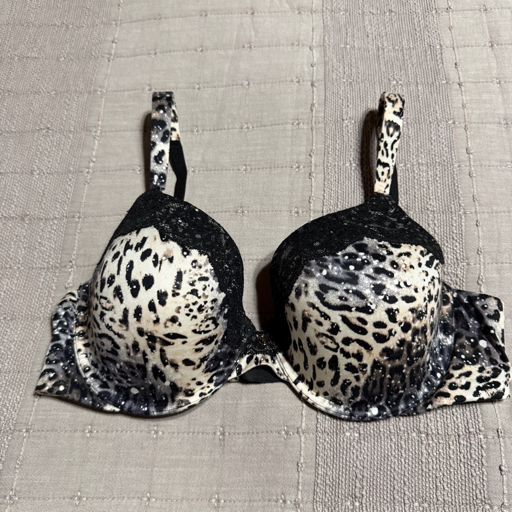 Victoria's Secret T-Shirt Bra Leopard Print Lace Underwired 36C
